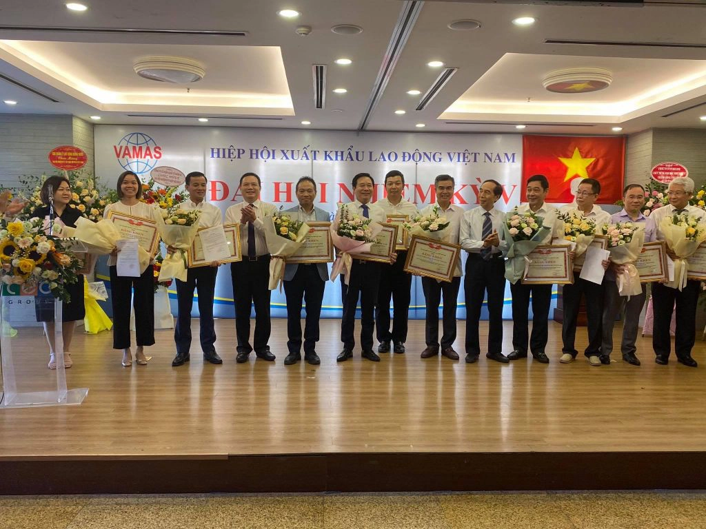 Đơn vị sở hữu và phát triển trường CĐ Kỹ thuật - Công nghệ Bách Khoa