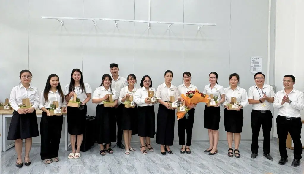 Không khí hân hoan trước thềm ngày Phụ nữ Việt Nam 20/10 ở CTECH