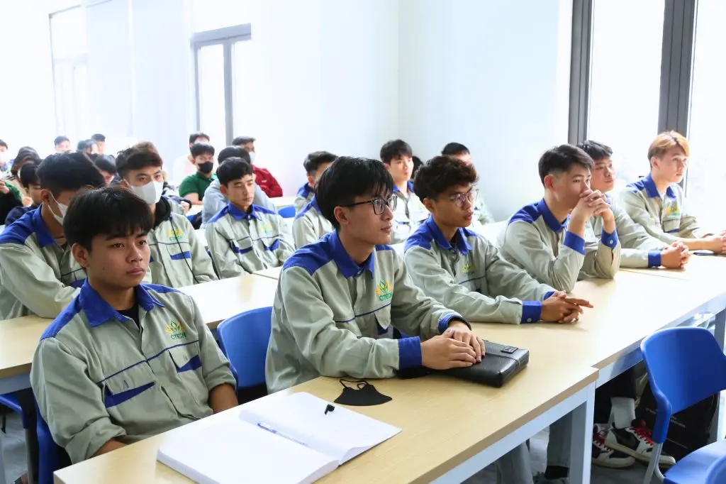 Sinh viên CTECH khám phá 'Công nghệ mới' qua buổi hội thảo với các chuyên gia Nhật Bản