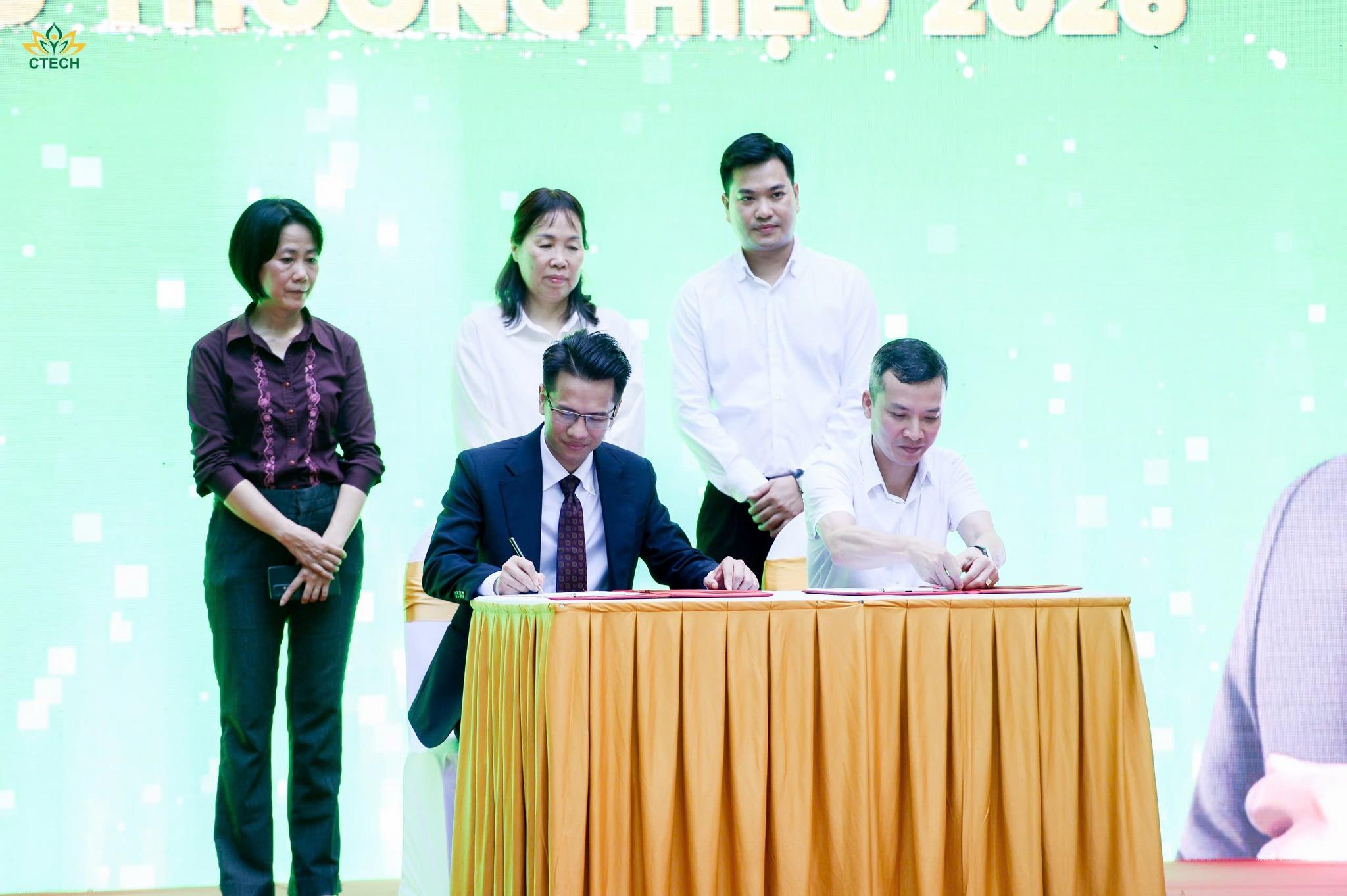 Ra Mắt Đại Sứ Thương Hiệu CTECH 2026: Thầy Phạm Hữu Giang